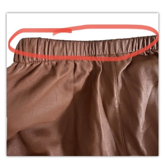 Neiman Marcus | Exclusive Women's Brown Elastic Waist Leather Pants Size Medium - Picture 14 of 15